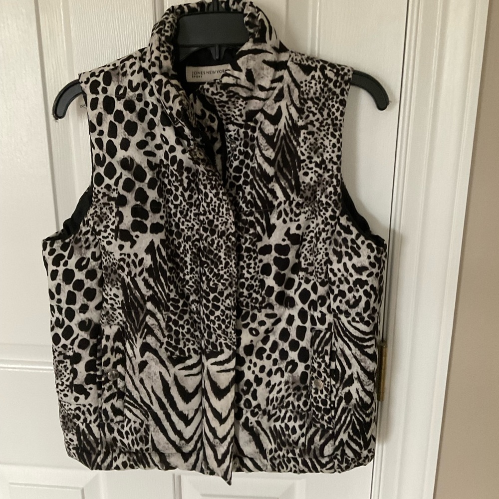 Jones New York fashion vest